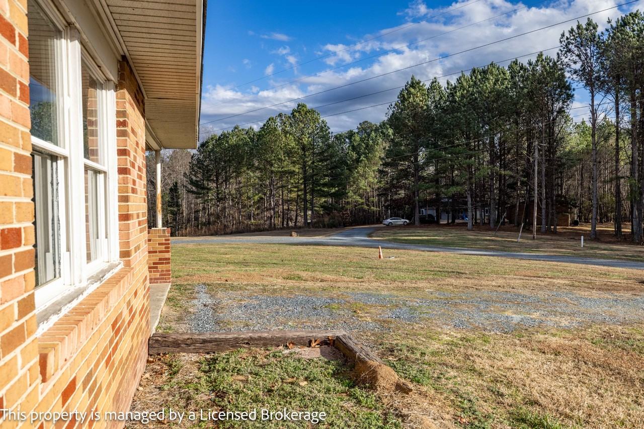 117 Brentwood Drive - Photo 4 of 22