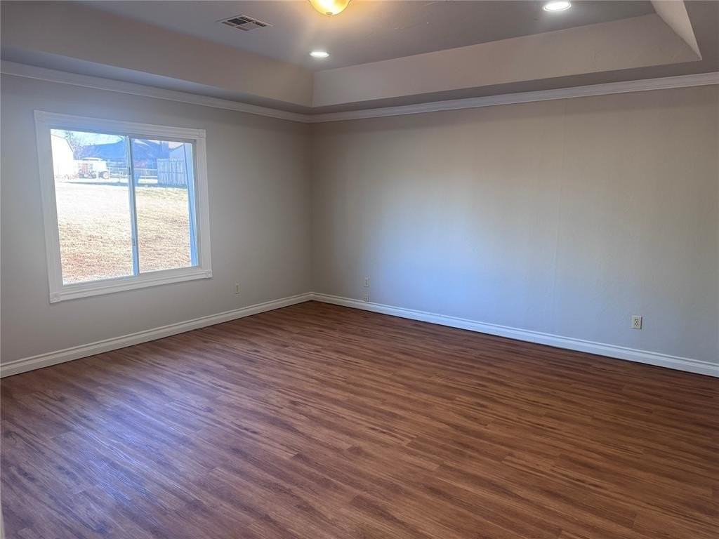 5104 S Triplett Rd - Photo 6 of 18