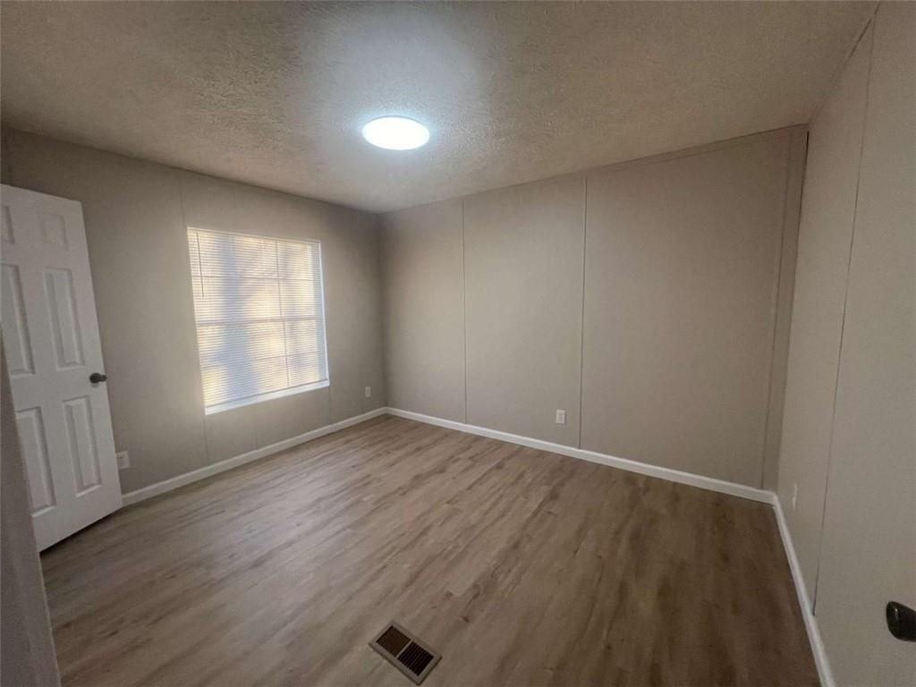 71 Pine Ln - Photo 5 of 17