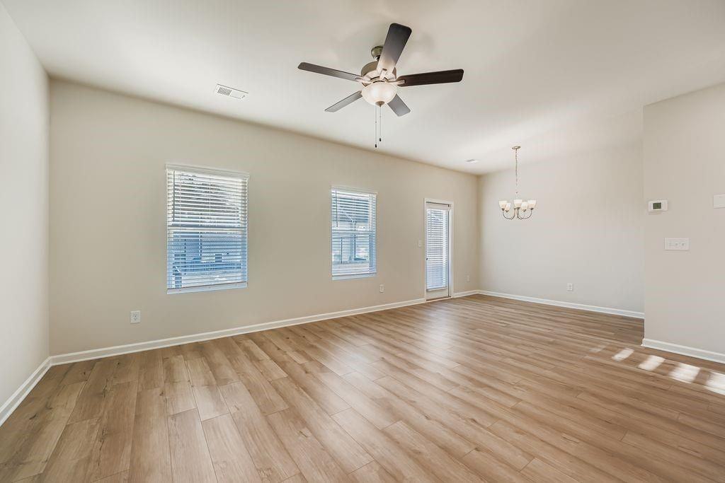 6376 Sundowner Pl Sw - Photo 5 of 36