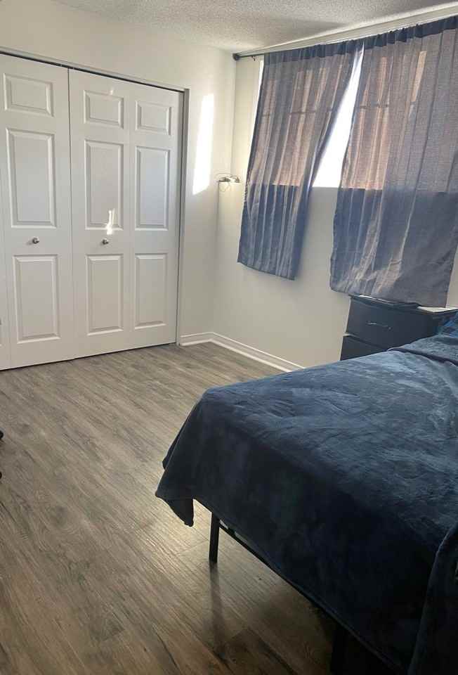 545 Russell Road - Photo 6 of 6