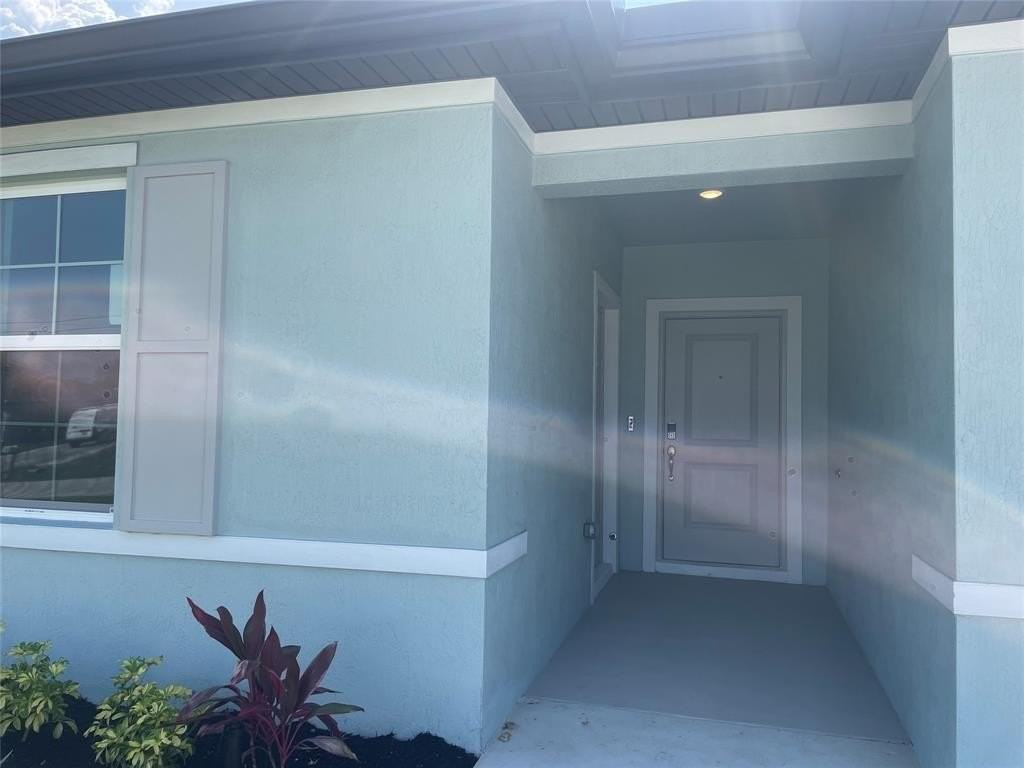 4614 Sw Athena Dr - Photo 2 of 8