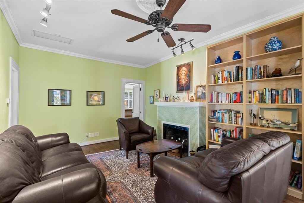 621 Sw 14th Ter - Photo 7 of 21