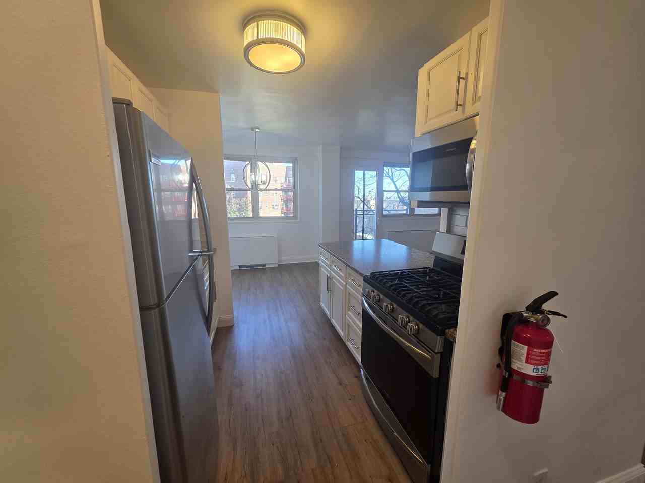 7100 JFK Boulevard East - Photo 7 of 30