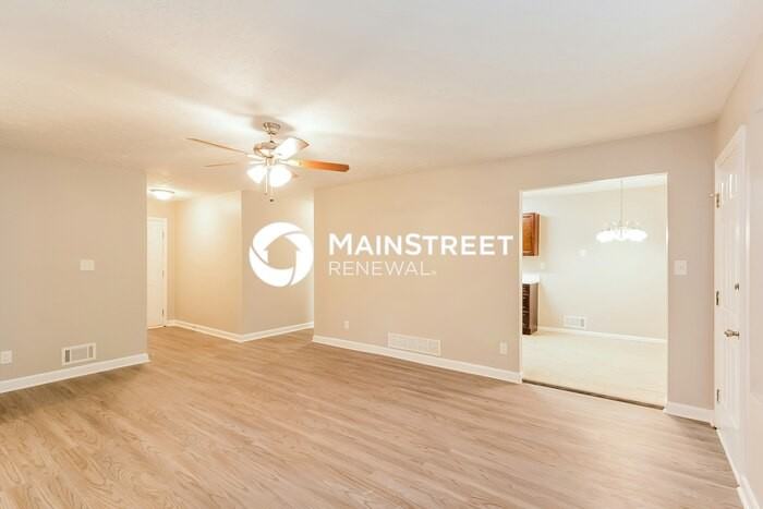 858 Martin Rd - Photo 5 of 16