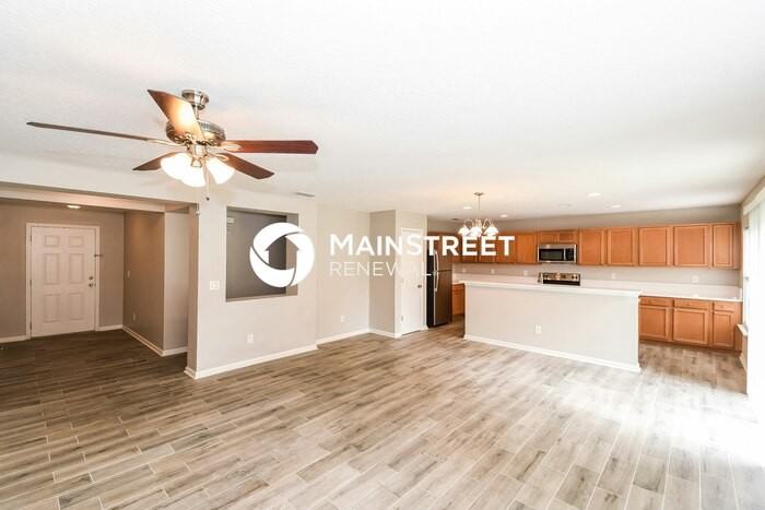 11643 Pleasant Creek Dr - Photo 2 of 16