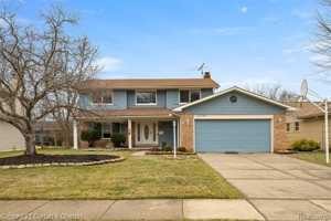 featured image of 43783 Leeann Ln