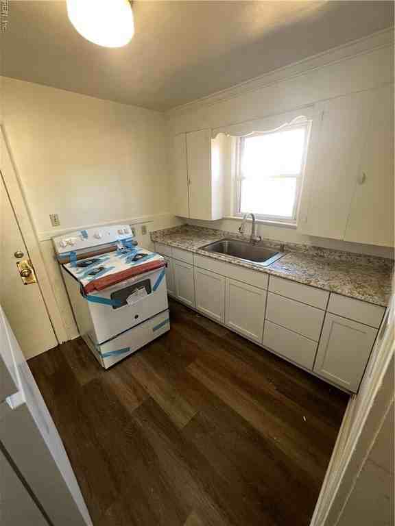 2711 Sewells Point Rd - Photo 3 of 18