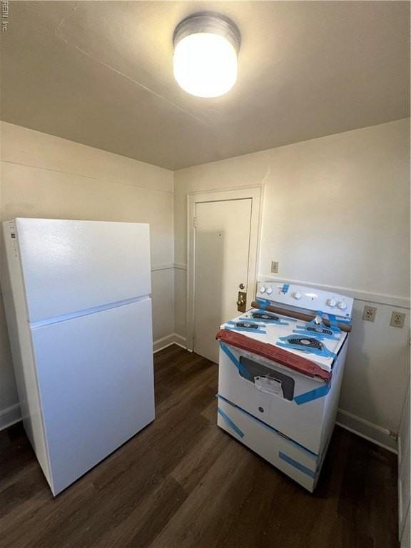 2711 Sewells Point Rd - Photo 4 of 18