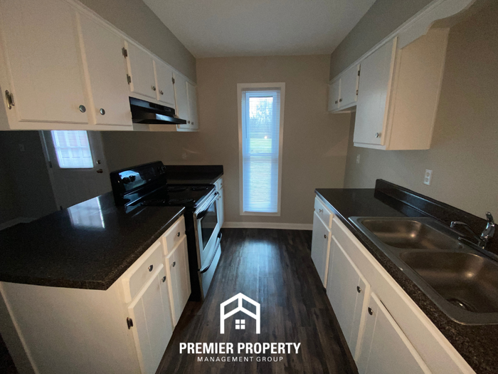 3797 Kerston Dr - Photo 5 of 18