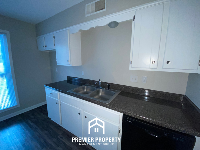 3797 Kerston Dr - Photo 6 of 18