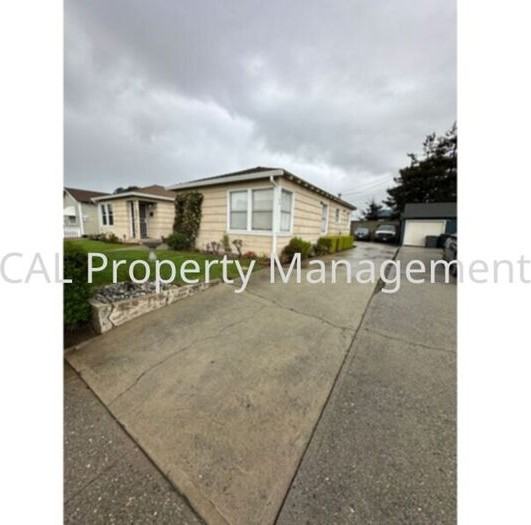 146 Rodeo Ave - Photo 2 of 3