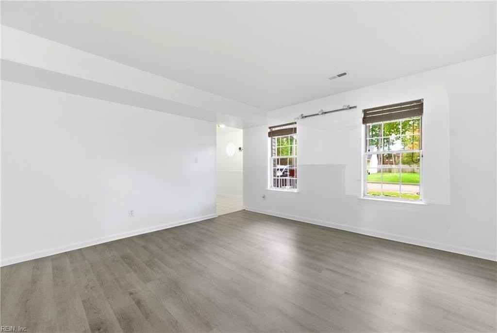 165 Little John Pl - Photo 5 of 38