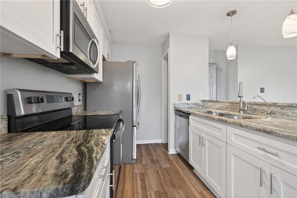 3816 Coyote Cir - Photo 3 of 28