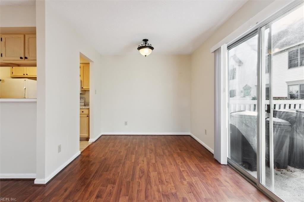 27 Tamarisk Quay #F - Photo 7 of 23