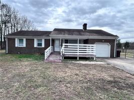 featured image of 4309 East Rd