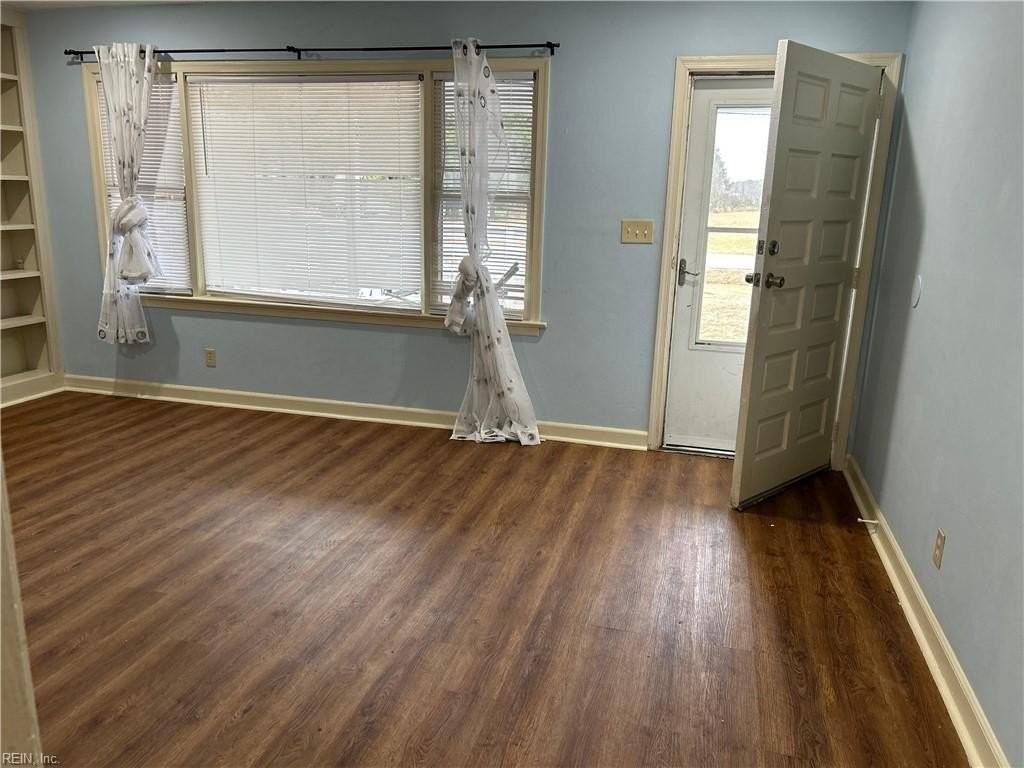 4309 East Rd - Photo 3 of 25