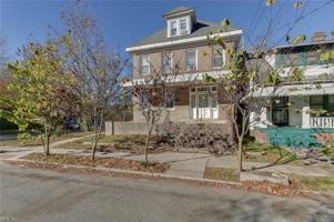 featured image of 3901 Newport Ave #2C