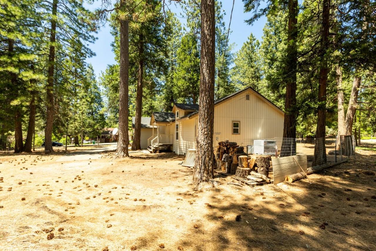 6885 Kings Row Dr #NA - Photo 2 of 19