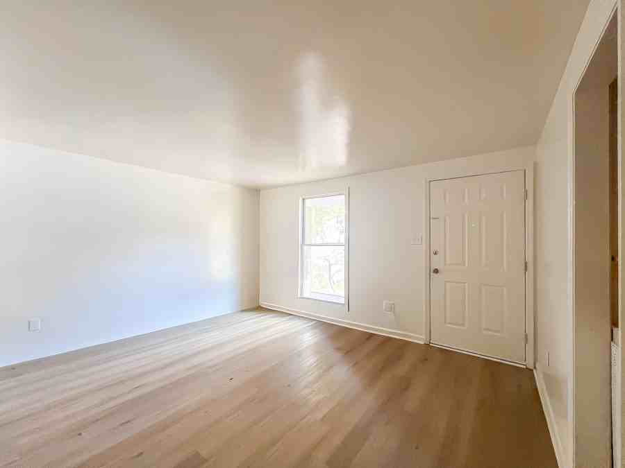 39 Fox Hill Dr #39 - Photo 2 of 16