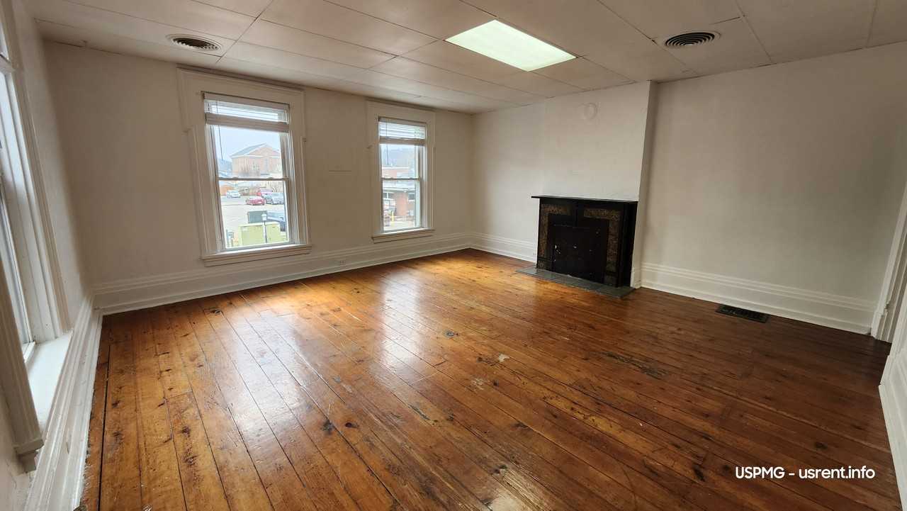 219 Harrison Ave #2 - Photo 3 of 12