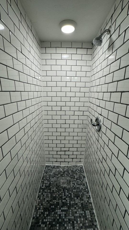 1738 17th St N #4 - Photo 7 of 7