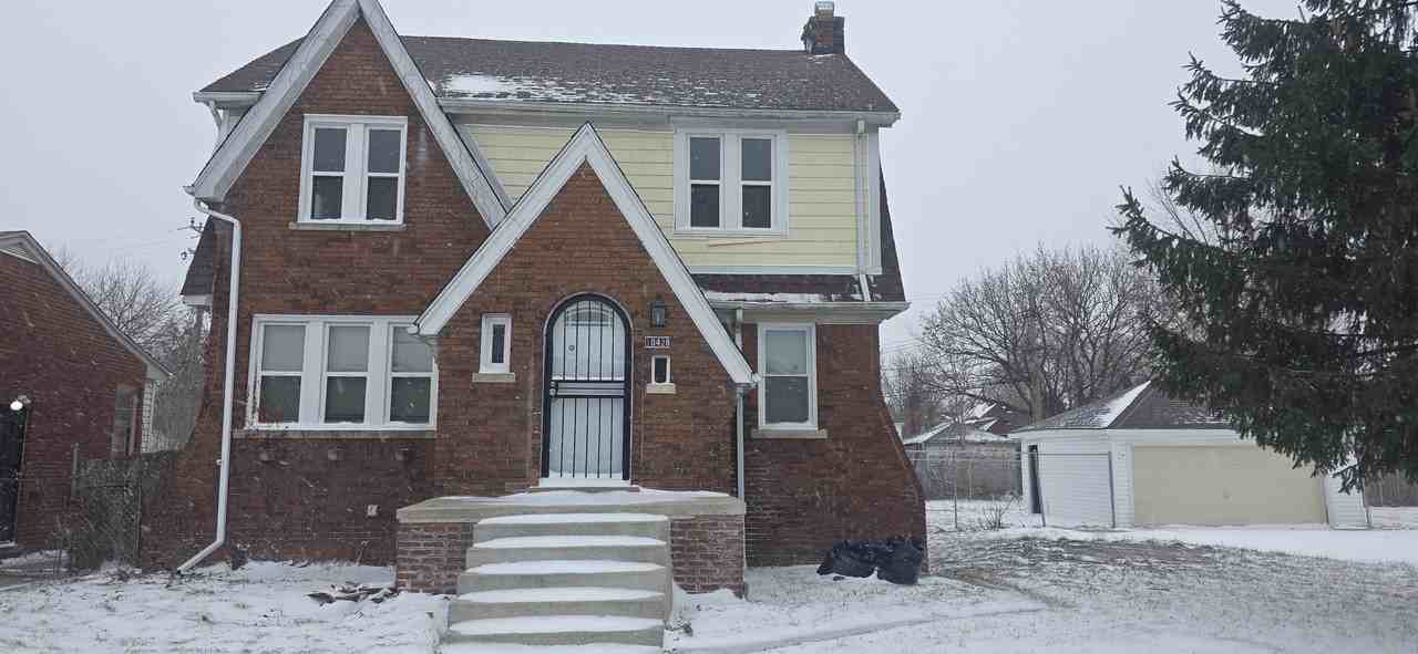 10428 Marne St #1 - Photo 2 of 8