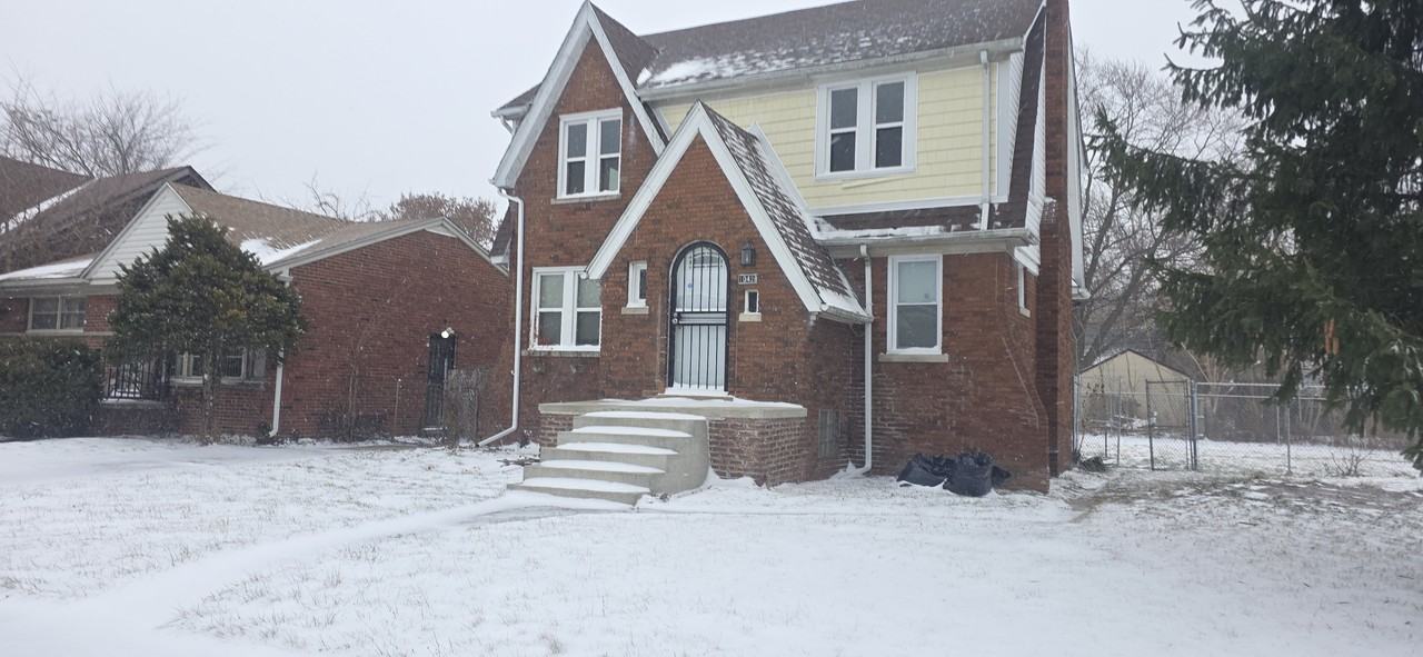 10428 Marne St #1 - Photo 3 of 8