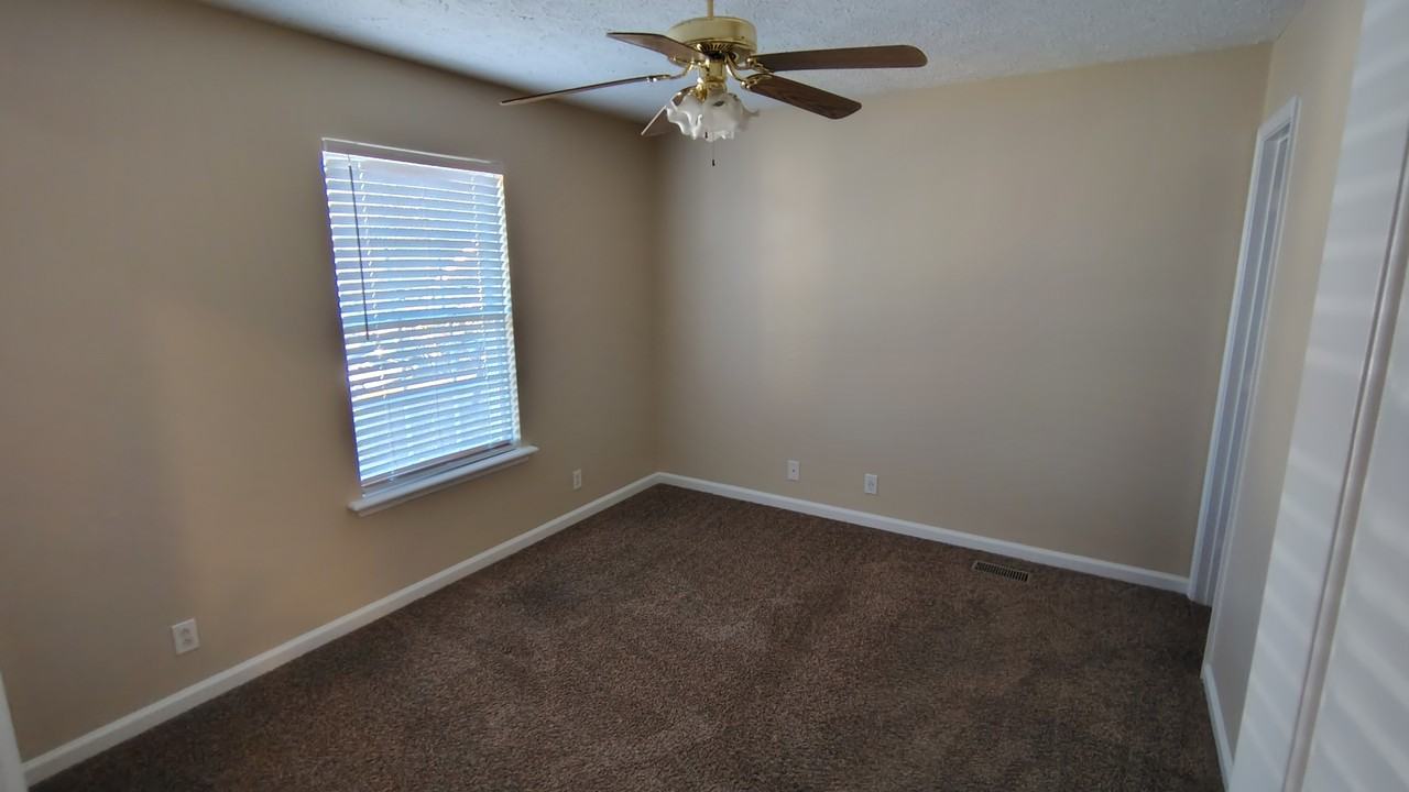 2020 Penmar Dr #1 - Photo 7 of 9