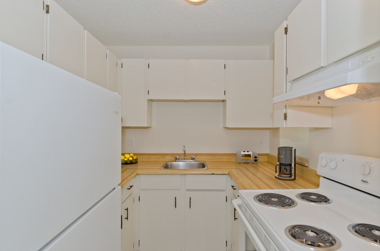 Pineridge Apartments - Photo 4 of 13