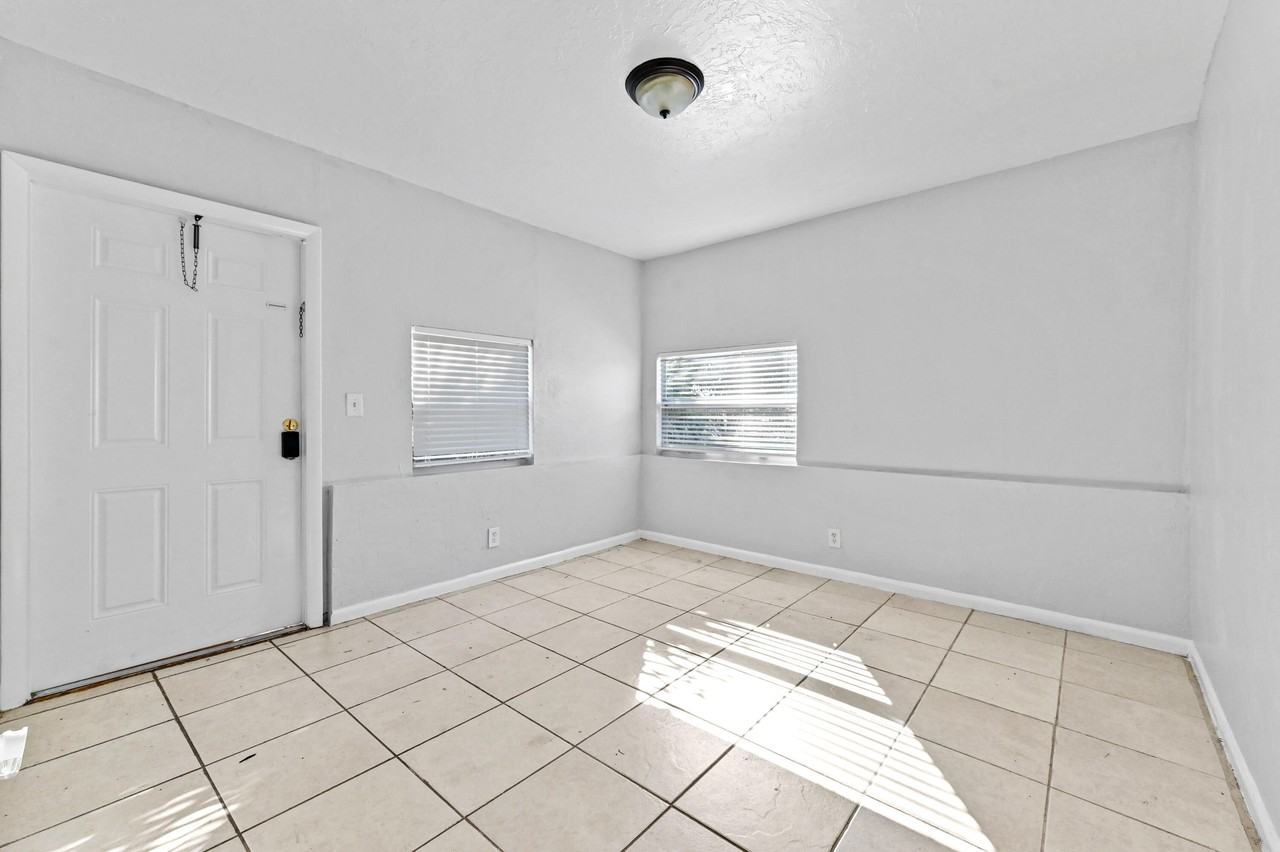 515 Putnam Rd - Photo 7 of 23