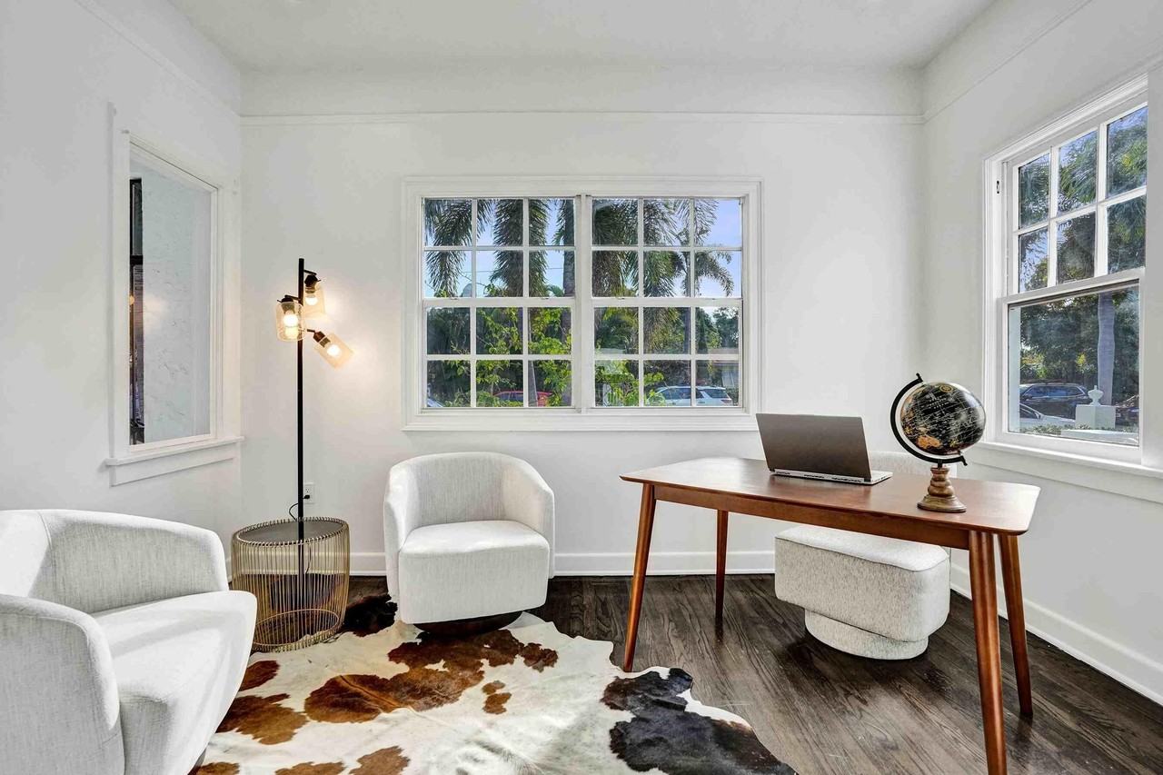 435 35th St - Photo 5 of 22