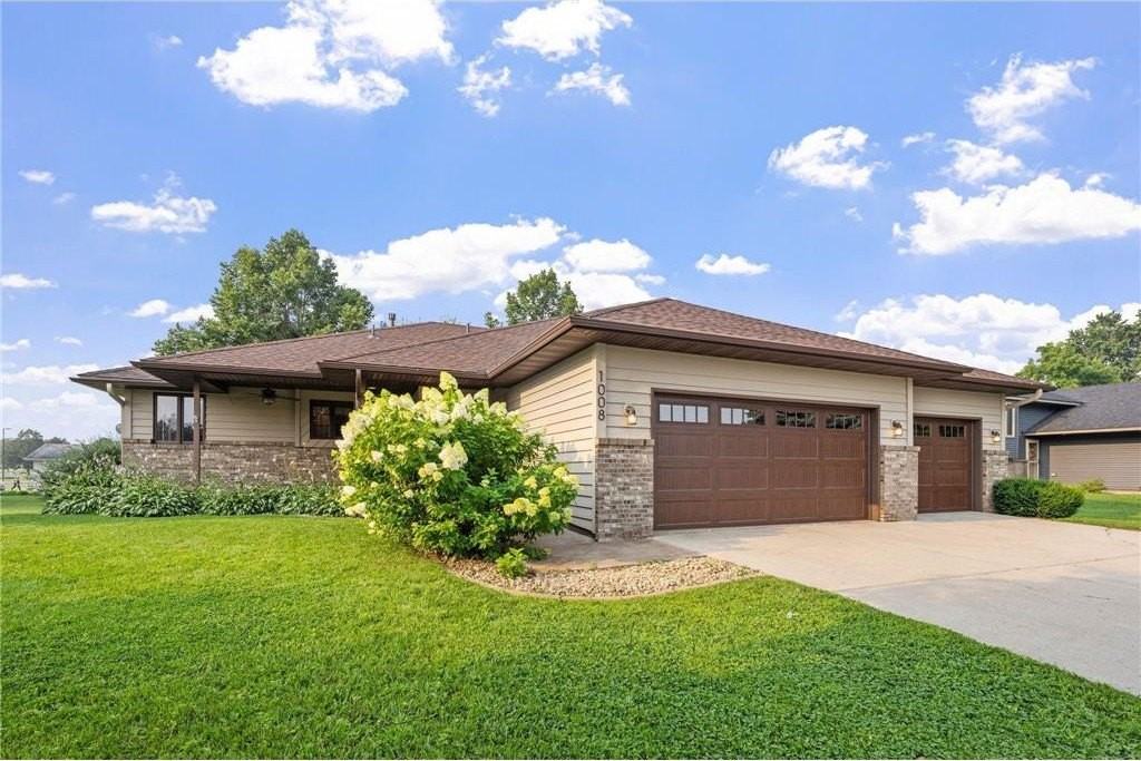 1008 3rd St Ne - Photo 3 of 50