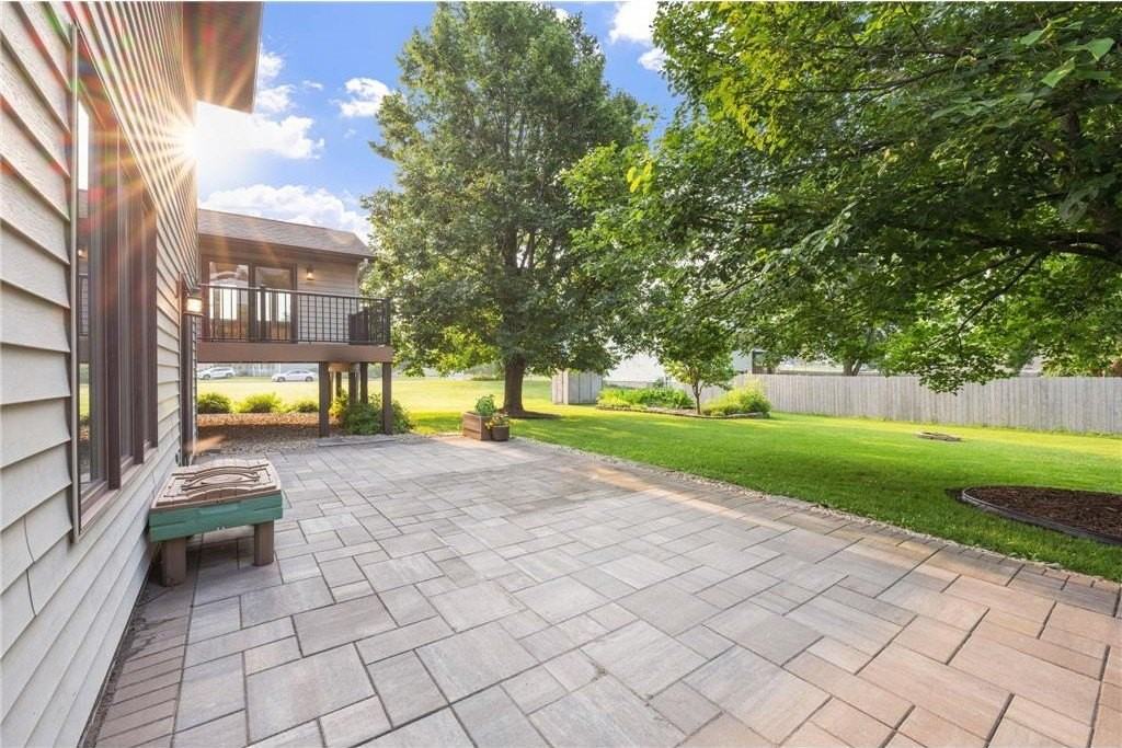 1008 3rd St Ne - Photo 7 of 50