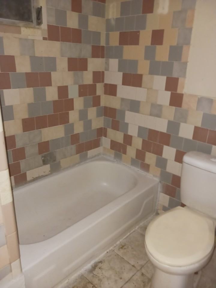 720 6th St Nw #1 - Photo 7 of 11