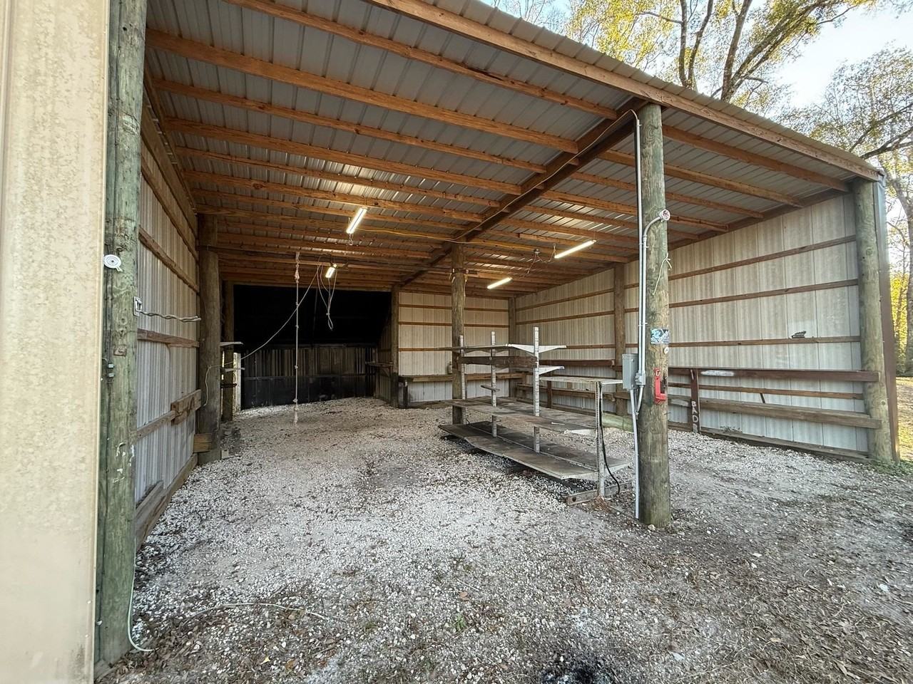 17 Timberwood Ct - Photo 4 of 14