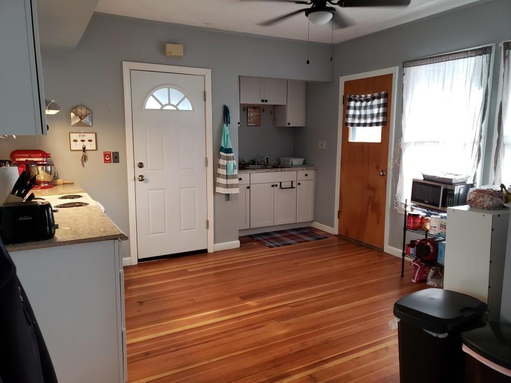 178 Lincoln St #201 - Photo 3 of 10