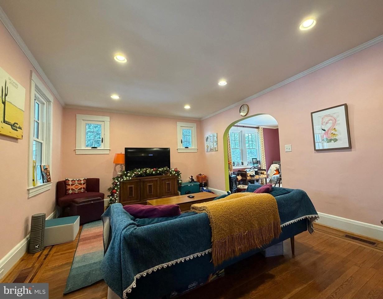 4514 Arabia Ave - Photo 3 of 50