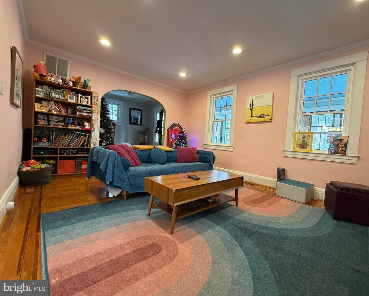 4514 Arabia Ave - Photo 4 of 50