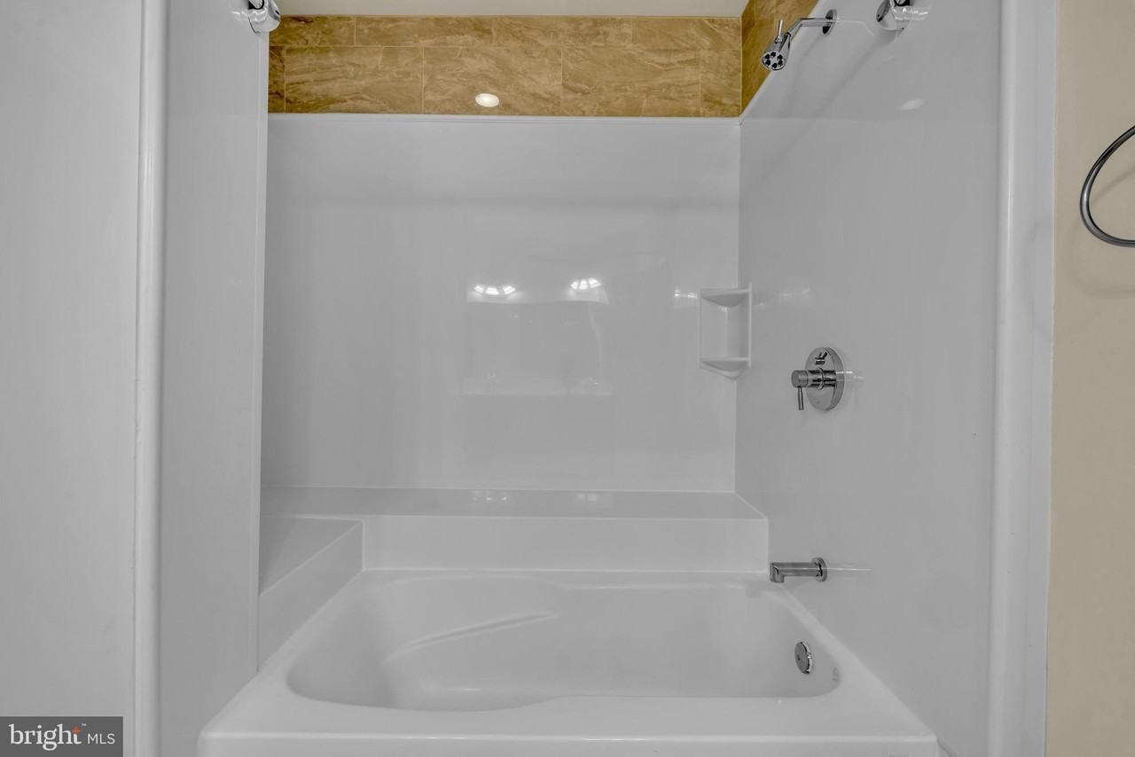 8222 Morris Pl Unit 41 #41 - Photo 7 of 38