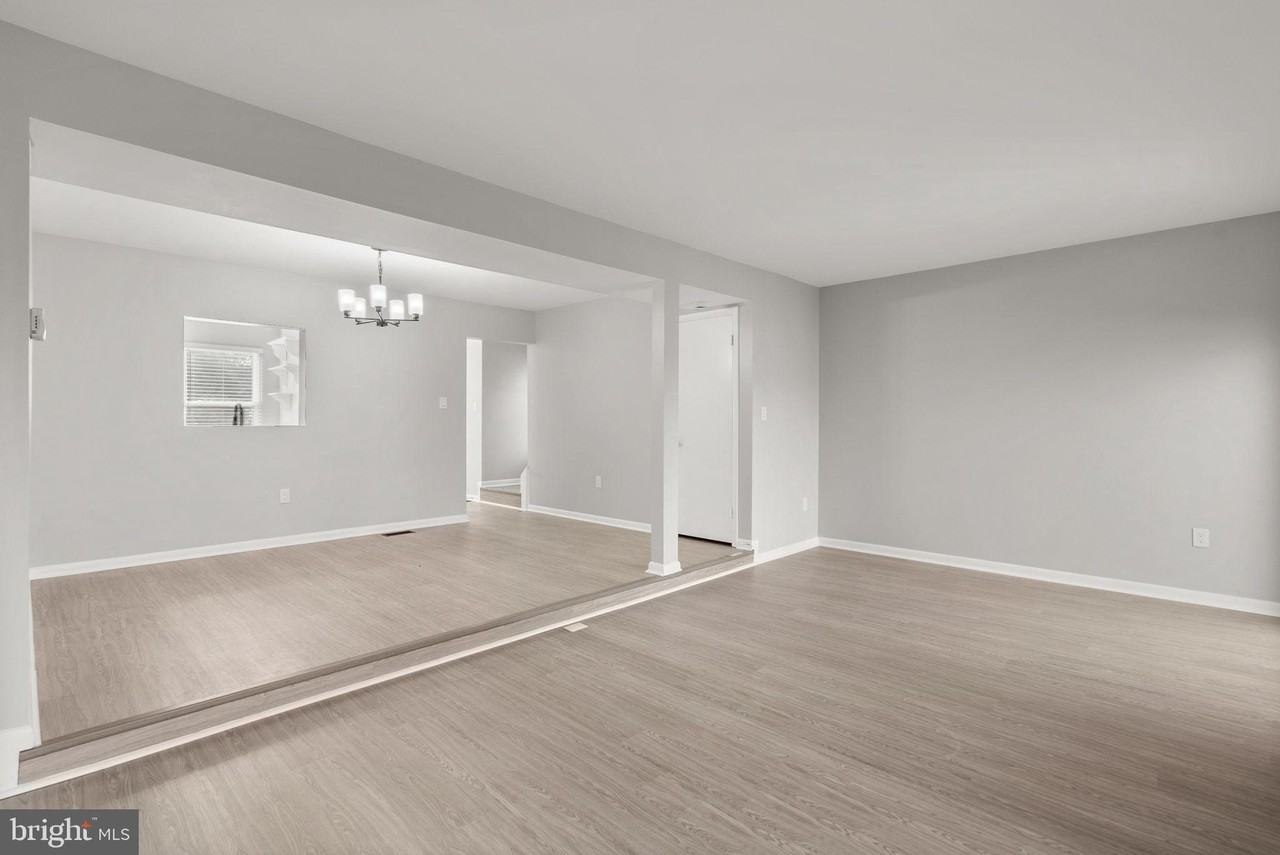 19264 Wheatfield Ter - Photo 6 of 30