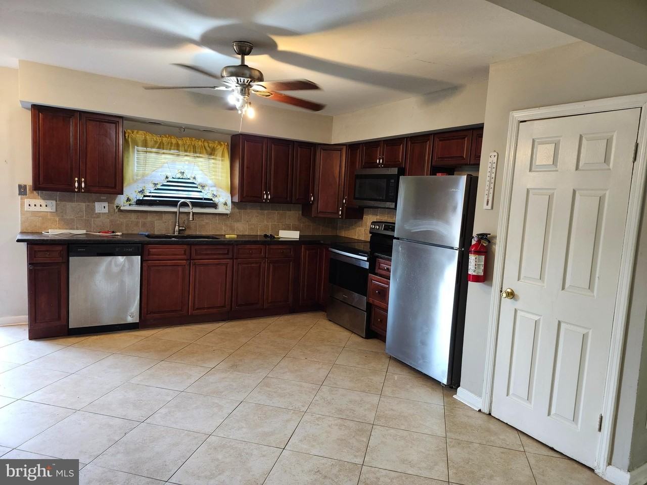 422 La Cascata - Photo 2 of 9