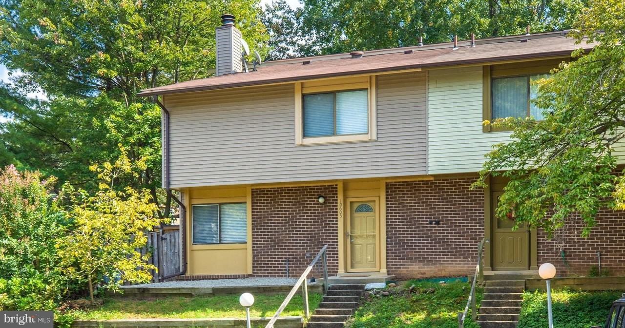 10605 Summer Oak Ct - Photo 2 of 23