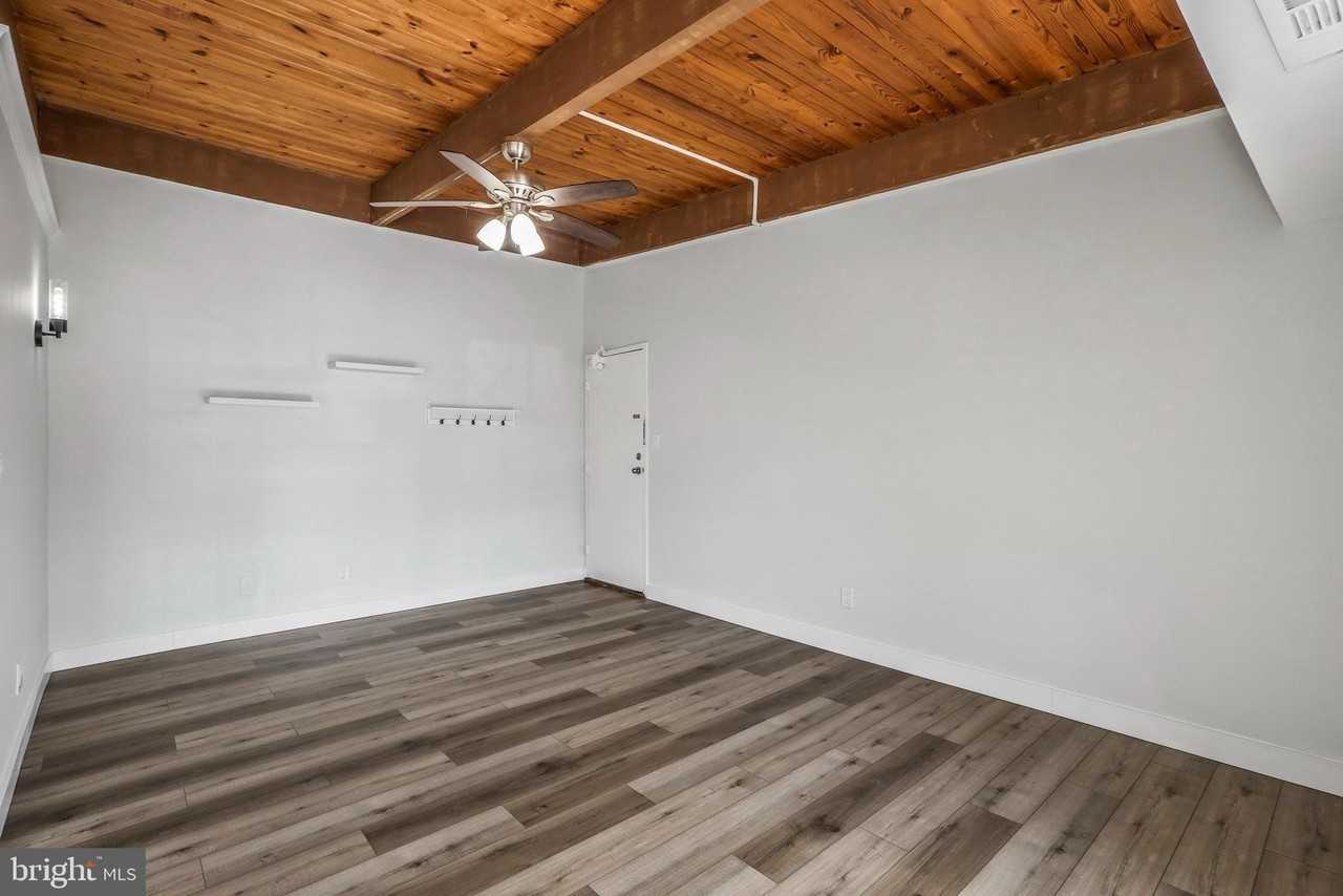 7758 Donnybrook Ct Apt 201 #201 - Photo 6 of 19