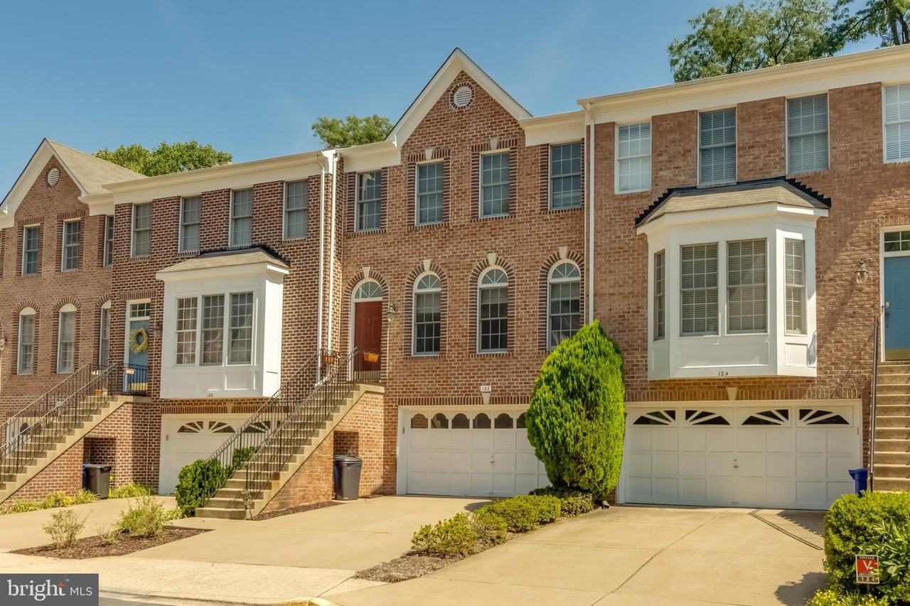 122 Shepherdson Ln Ne - Photo 2 of 40