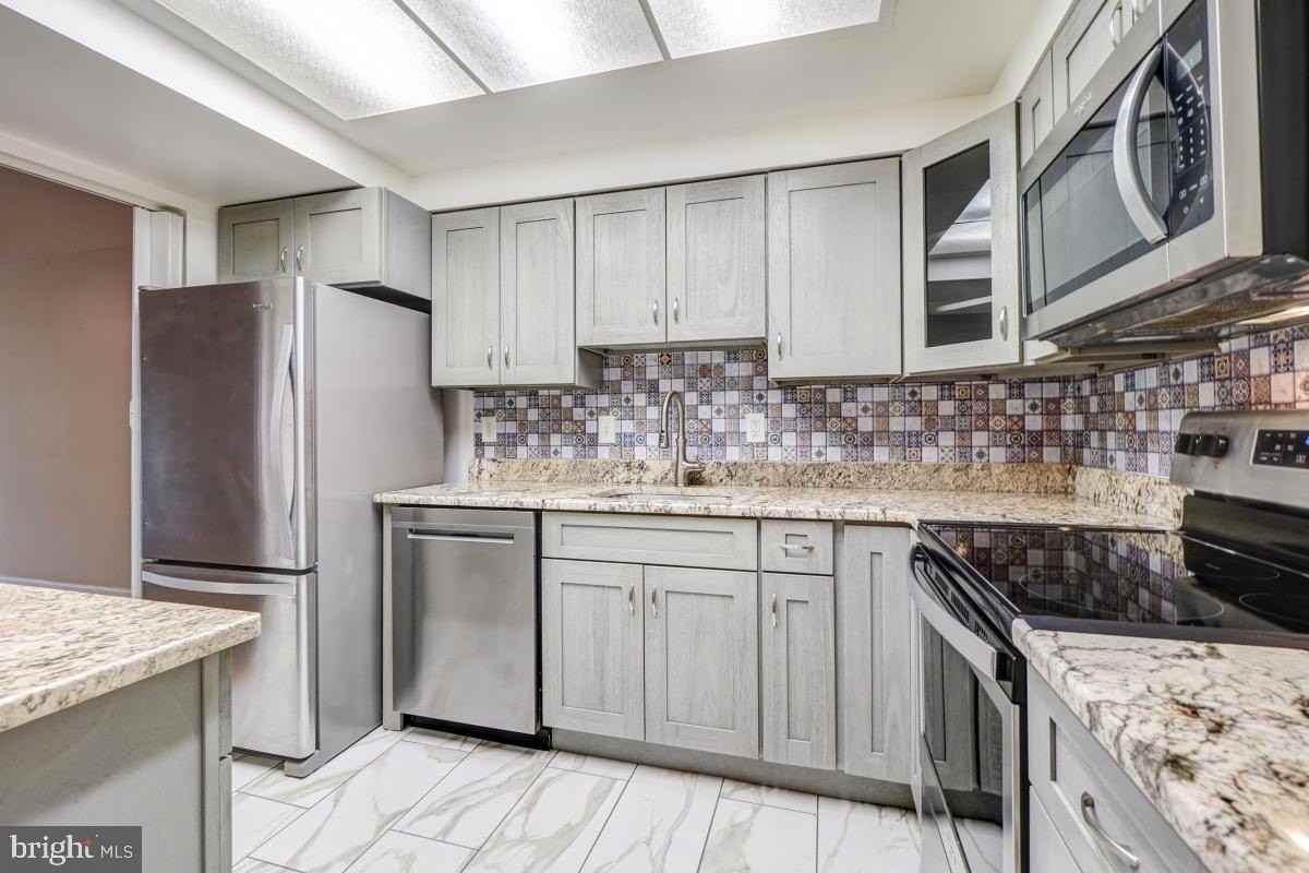 7621 Tremayne Pl Apt 212 #212 - Photo 7 of 44