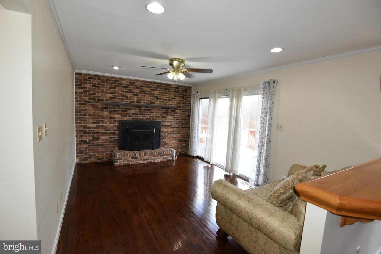 20040 Bobwhite Ln - Photo 6 of 24