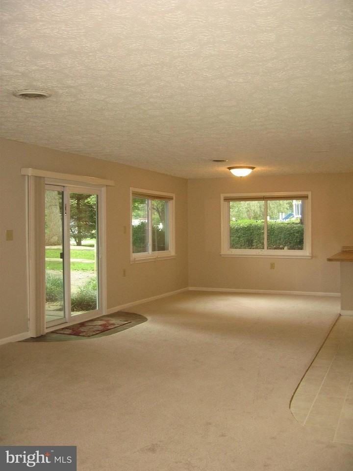 165 Natalie Ln - Photo 6 of 14