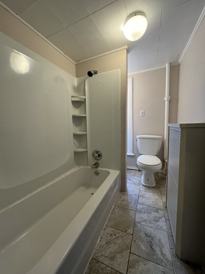 156 S 2nd St #2 - Photo 7 of 15