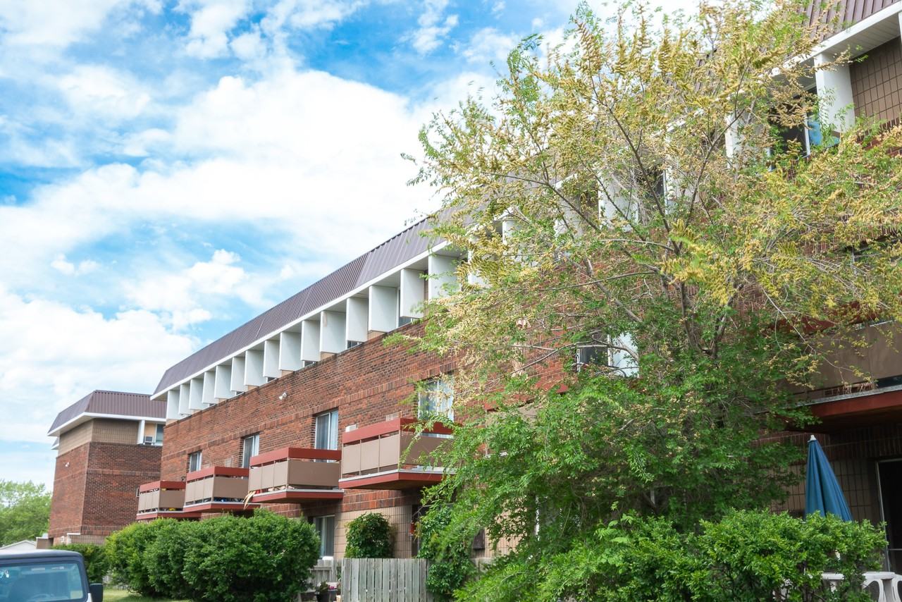 Hamilton Park Plaza - Photo 5 of 13